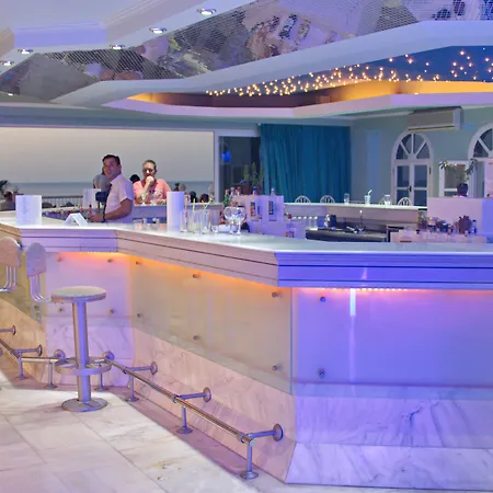 Rethymno Mare & Water Park Ξενοδοχείο 5*