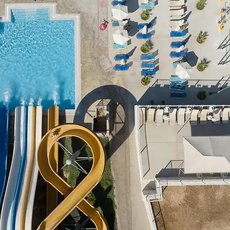 ホテル Mare & Water Park レティムノ