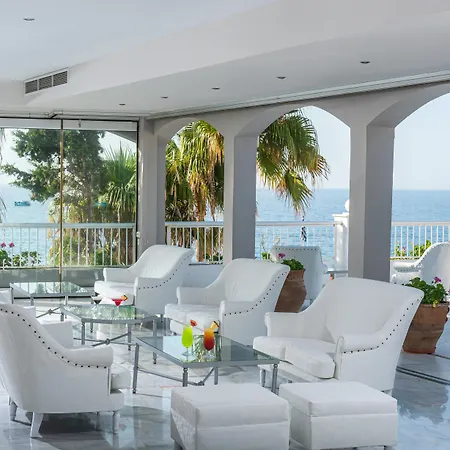 Rethymno Mare & Water Park 5*